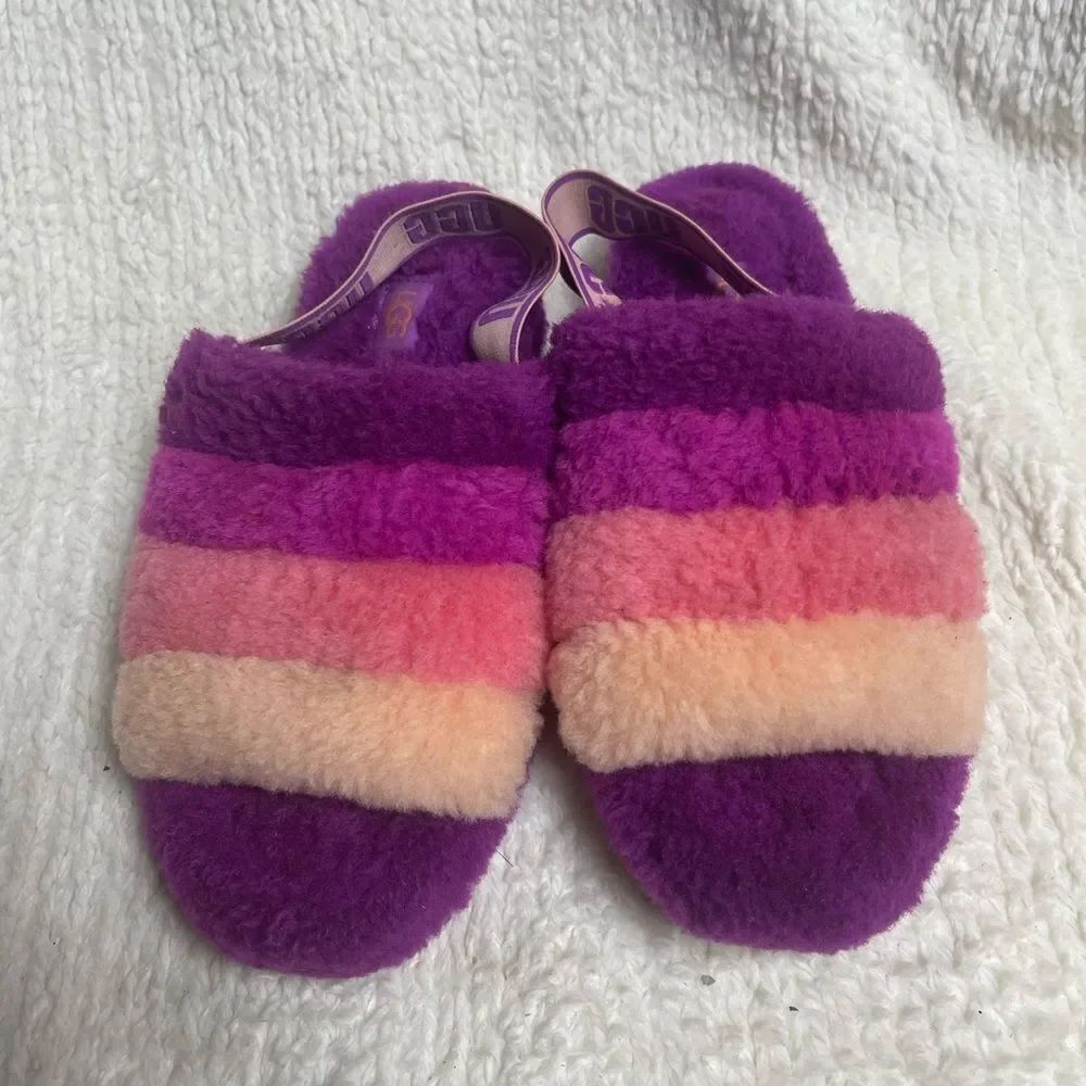 UGG YEAH MULTI COLOR SHADES OF PURPLES & PINKS SLIDE FUR SLINGBACK SLIPPERS SZ8
